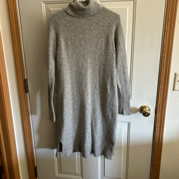 J. CREW Small Turtleneck Wool Alpaca Gray Sweater Dress - Picture 5 of 5
